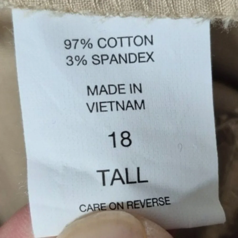 New York &‎ Company women's khaki flat front chino pants sz. 18 tall Cotton